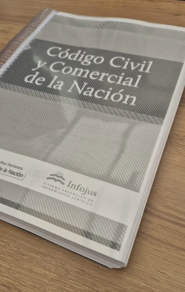 Documento impreso y encuadernado en Chido Gráfica