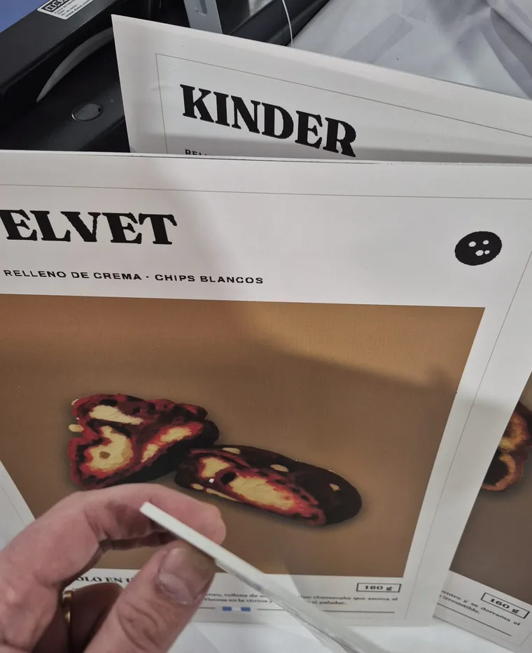 Placas de PVC rígido con vinilo impreso, cartelería de mostrador